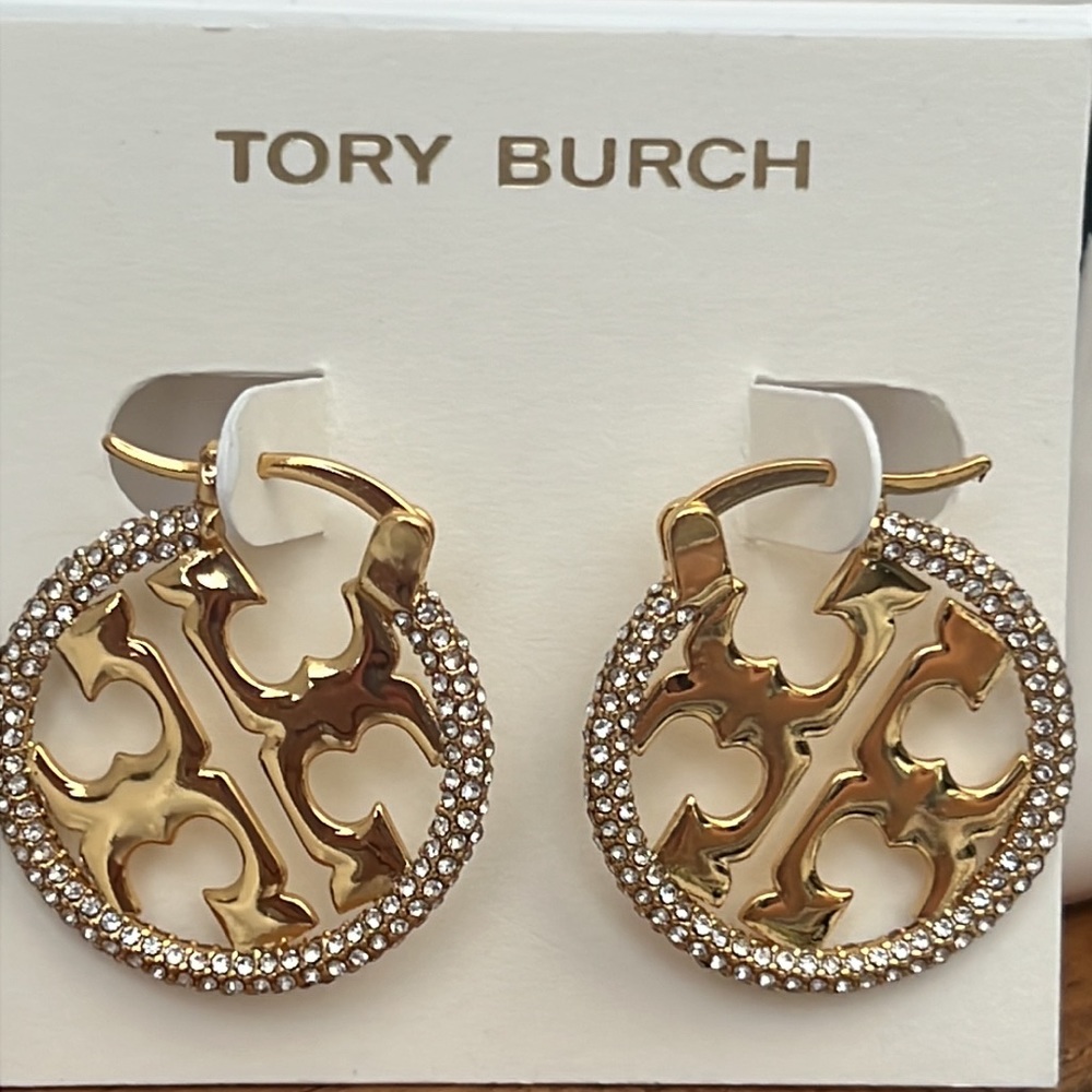 Tory Burch Large Gold Logo Hoop Earrings ✨ - Picture 14 of 16